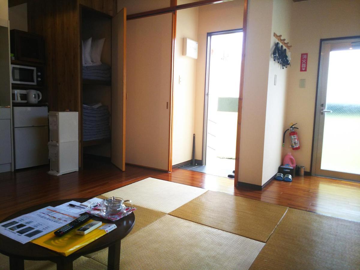 Urban Condominium Wafutei Naha Buitenkant foto